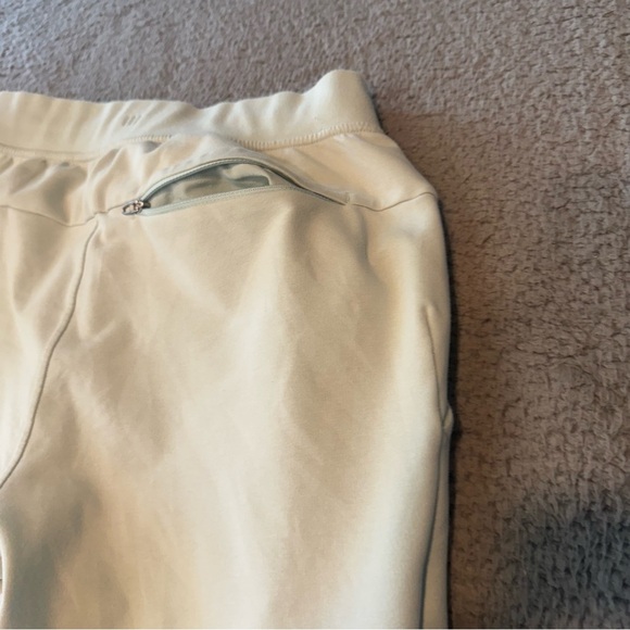 Lululemon City Sweat Jogger 28" *French Terry in Delicate Mint Blue Size Small - Picture 10 of 14